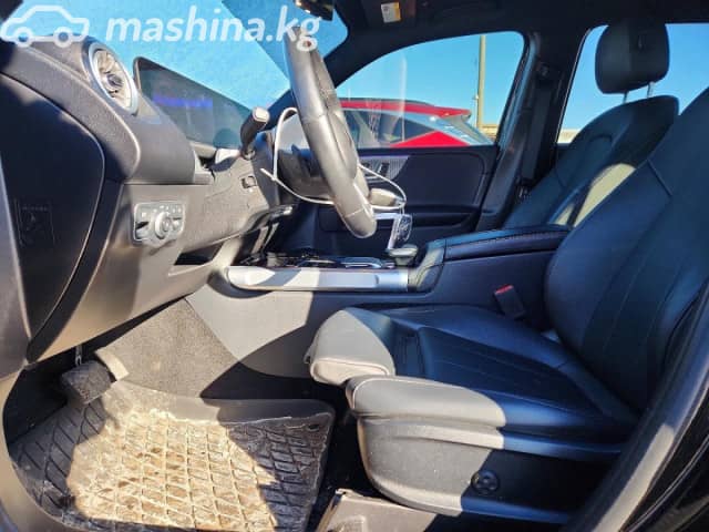 Mercedes-Benz GLB I (X247) 250 2.0 AMT 4WD