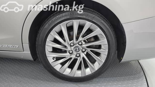 Lexus ES VII 300h 2.5hyb CVT
