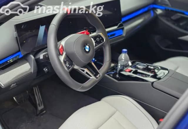 BMW M5 VII (G90) 4.4hyb AT 4WD