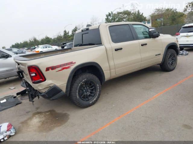 RAM 1500 V Crew Cab 3.0d AT 4WD