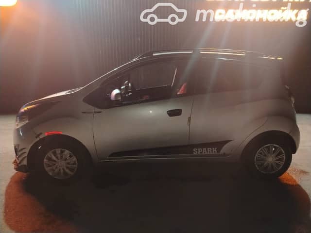 Chevrolet Spark III 1.0 MT