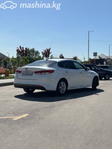 Kia K5 II 2.0 AT