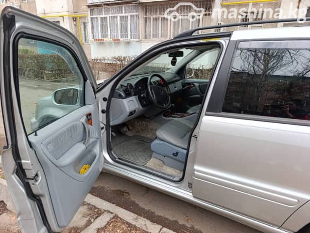 Mercedes-Benz M-Класс I (W163) Рестайлинг 350 3.7 AT 4WD