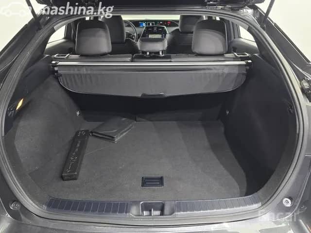 Toyota Prius IV Рестайлинг (XW50) 1.8hyb AT