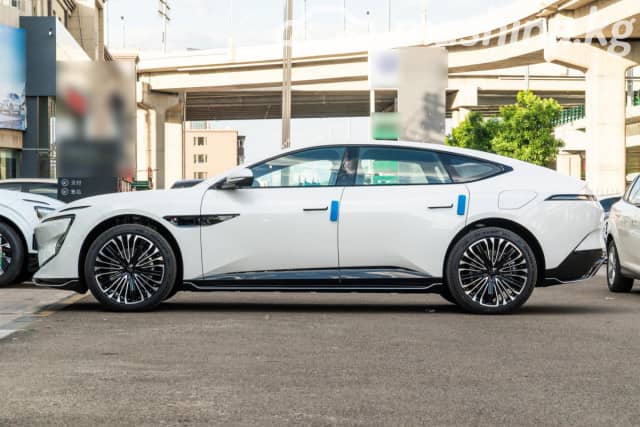 Avatr 12 94.5 kWh Electro AT 4WD