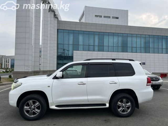 Toyota Land Cruiser 200 Series 4.7 AT 4WD