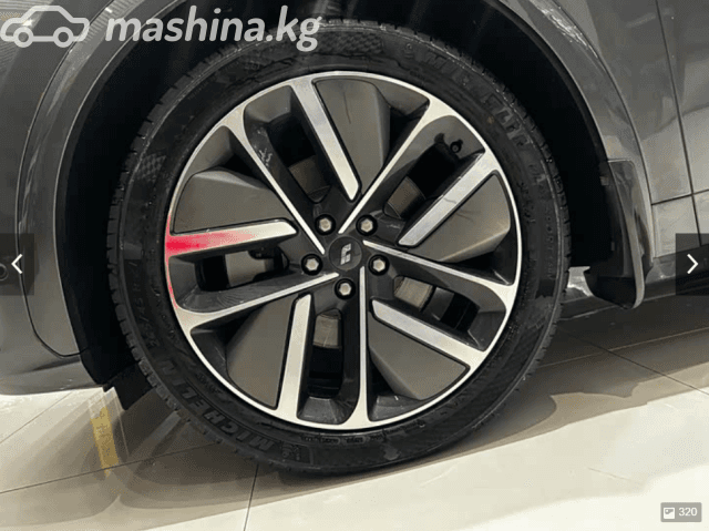 LiXiang L7 Рестайлинг 1.5hyb AT 4WD