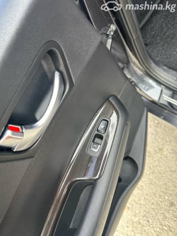 Kia K5 II 2.0 AT