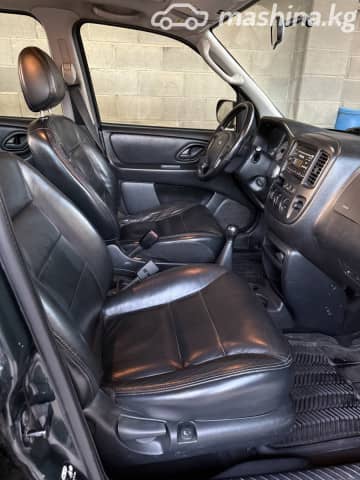 Ford Maverick II 2.0 MT 4WD