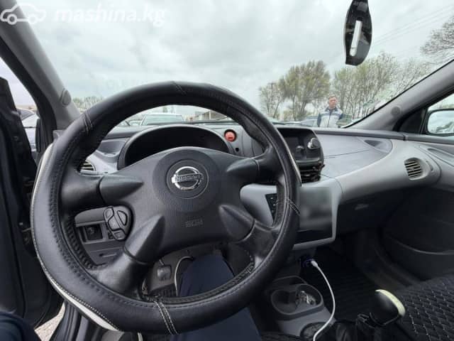 Nissan Almera Tino 1.8 MT