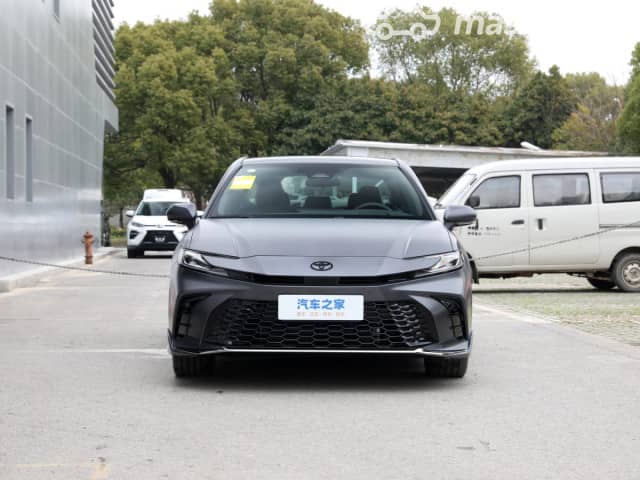 Toyota Camry IX (XV80) China Market 2.0hyb CVT
