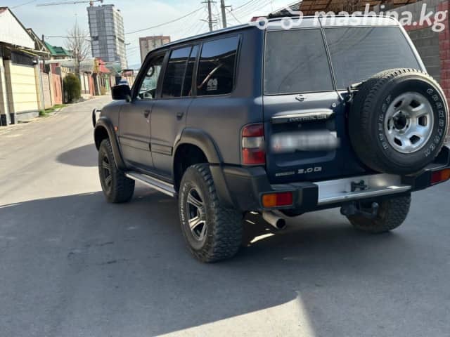 Nissan Patrol V (Y61) 3.0d AT 4WD