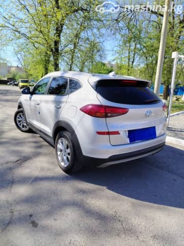 Hyundai Tucson III Рестайлинг 1.6 AMT