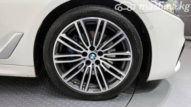 BMW 5 серии VII (G30/G31) 530i xDrive 2.0 AT 4WD