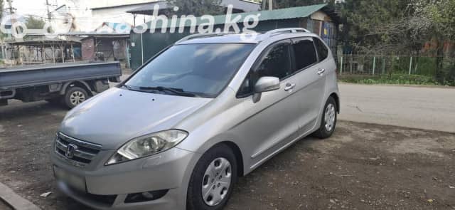 Honda F-RV 2.0 MT