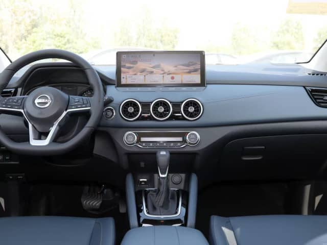 Nissan Qashqai II Рестайлинг 2 2.0 CVT