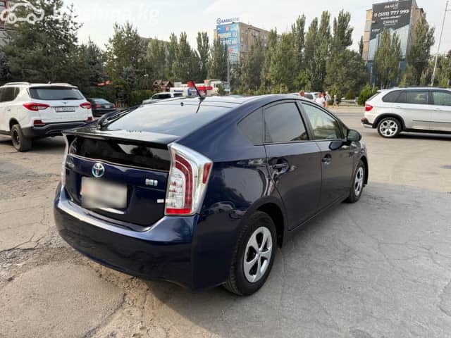 Toyota Prius III Рестайлинг (XW30) 1.8hyb AT