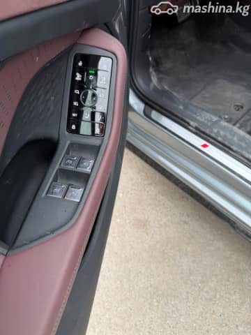Audi A6 V (C8) Рестайлинг 45 TFSI Long 2.0 AMT 4WD