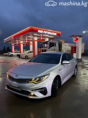 Kia K5 II 2.0 AT