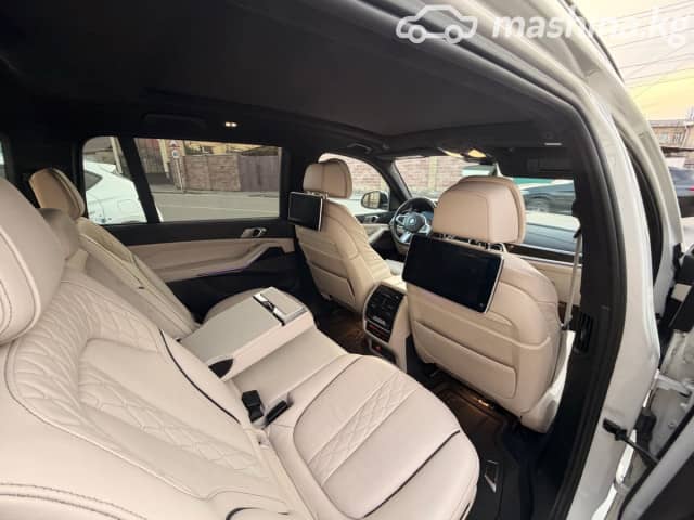 BMW X7 I (G07) 40i 3.0 AT 4WD