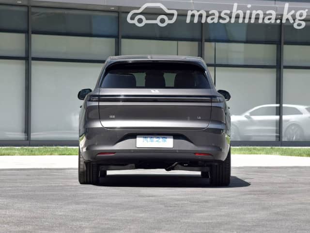 LiXiang L6 1.5hyb AT 4WD