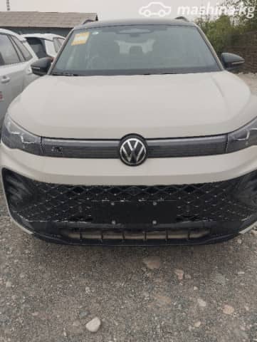 Volkswagen Tiguan III (China Market) 2.0 AMT 4WD