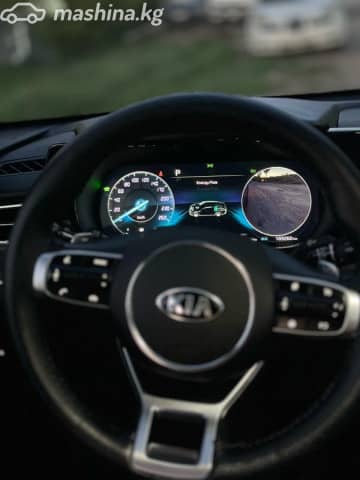 Kia K5 III 2.0hyb AT