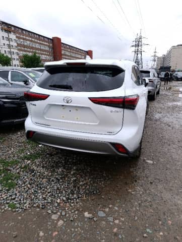 Toyota Highlander IV (U70) 2.0 AT 4WD