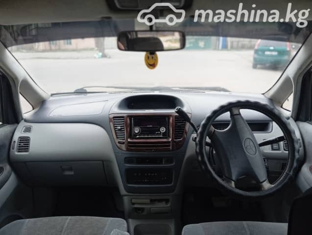 Toyota Nadia 2.0 AT
