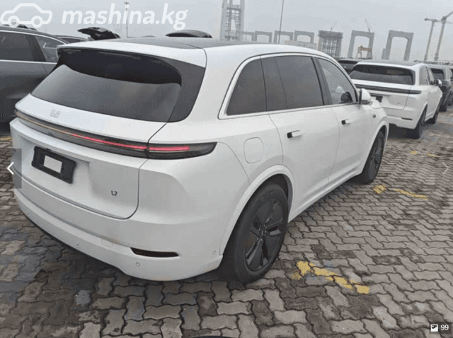 LiXiang L7 Рестайлинг 1.5hyb AT 4WD