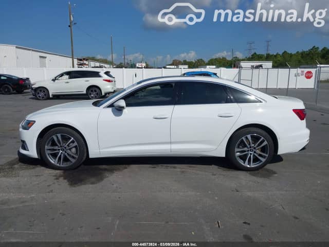 Audi A6 V (C8) Рестайлинг 45 TFSI 2.0 AMT 4WD