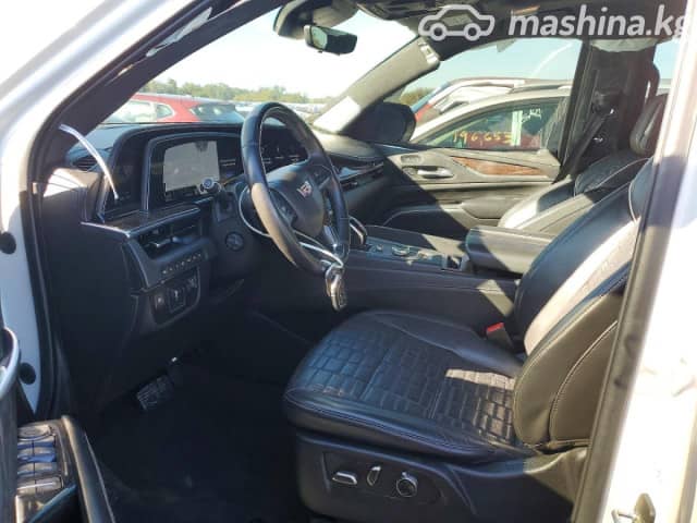 Cadillac Escalade V ESV 6.2 AT 4WD