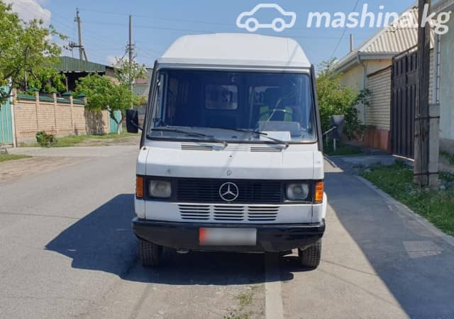 Mercedes-Benz T1