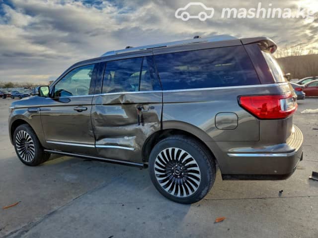 Lincoln Navigator IV L 3.5 AT 4WD