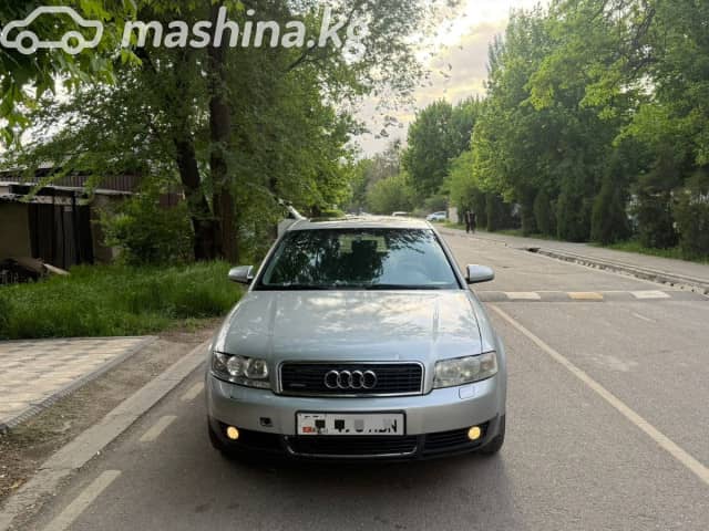 Audi A4 II (B6) 1.8 AT 4WD