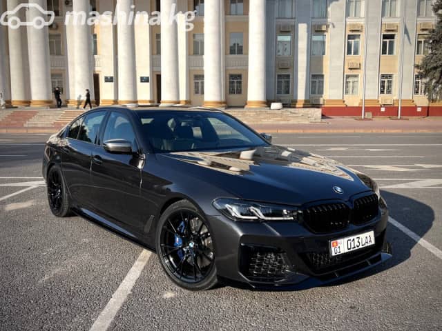 BMW 5 серии VII (G30/G31) M550i xDrive 4.4 AT 4WD