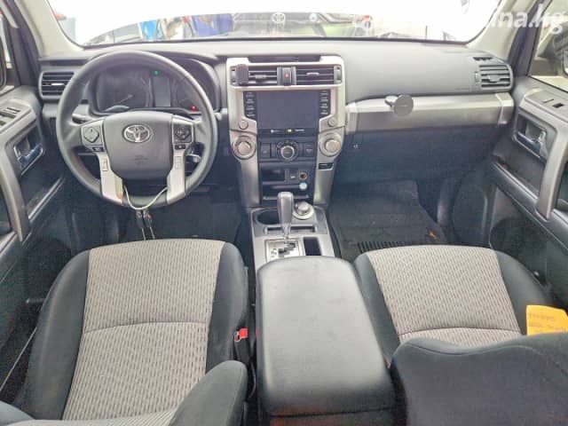 Toyota 4Runner V Рестайлинг 4.0 AT 4WD