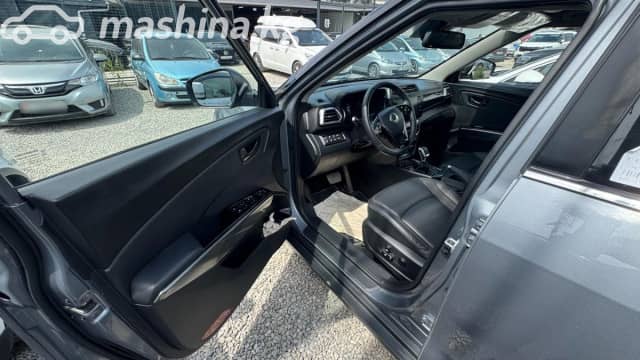 SsangYong Tivoli I Рестайлинг 1.5 AT