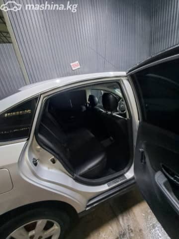 Nissan Almera III (G15) 1.6 MT
