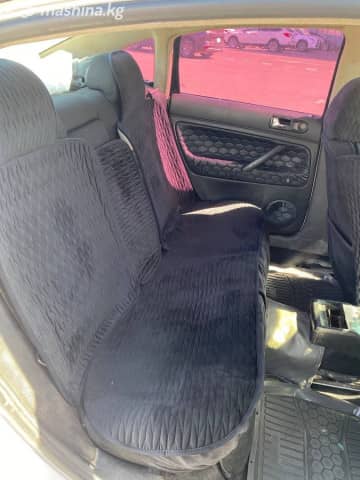 Volkswagen Passat B5 2.0 MT