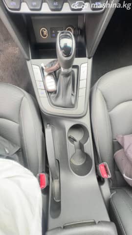 Hyundai Avante VI Рестайлинг 1.6 CVT