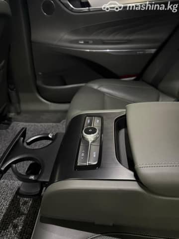 Hyundai Grandeur VI Рестайлинг 2.4hyb AT