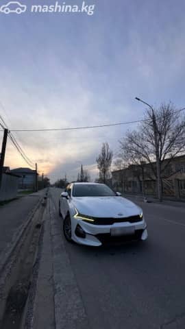 Kia K5 III LPi 2.0 AT