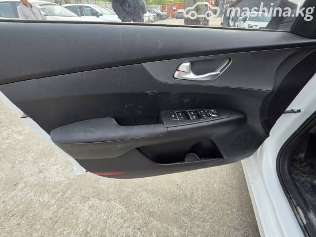 Kia K3 II China Market Рестайлинг 1.5 CVT