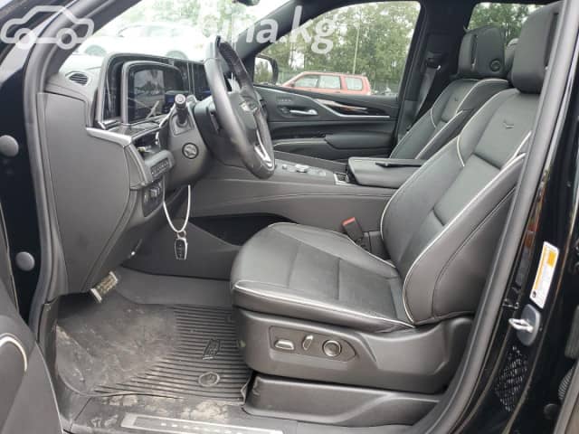 Cadillac Escalade V ESV 6.2 AT 4WD
