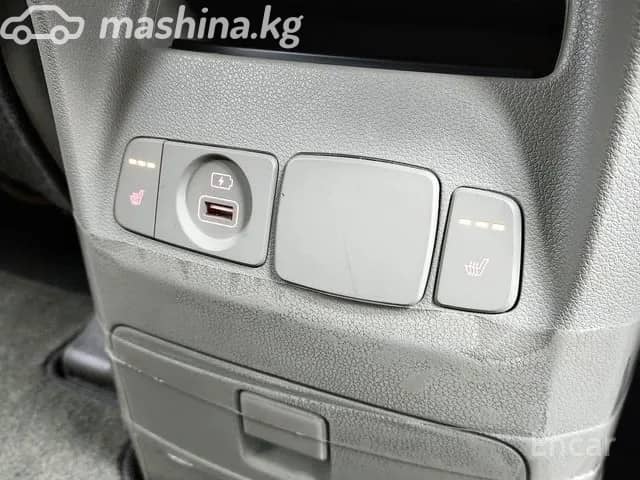 Kia Carnival III 2.2d AT