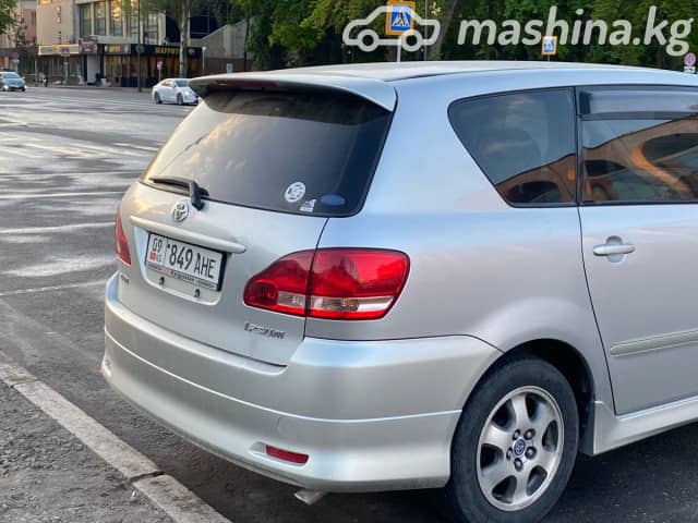 Toyota Ipsum II (M20) Рестайлинг 2.4 AT