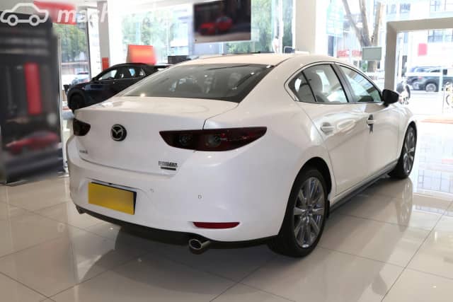 Mazda 3 IV (BP) 2.0 AT