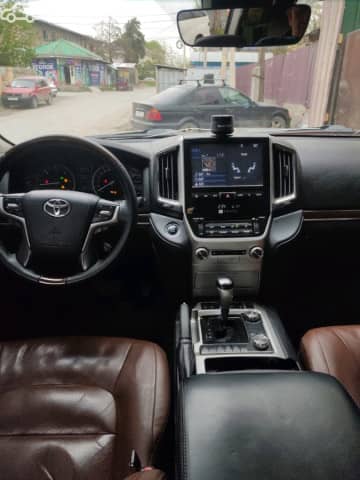 Toyota Land Cruiser 200 Series Рестайлинг 2 4.5d AT 4WD
