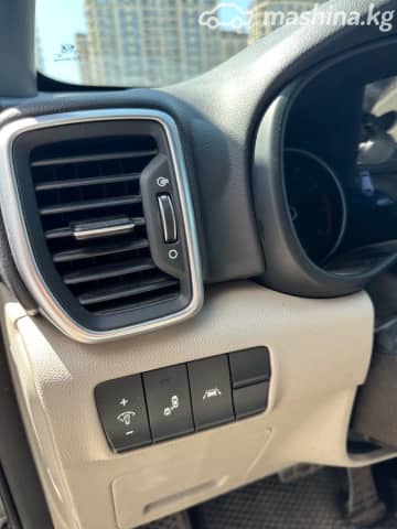 Kia Sportage IV Рестайлинг 2.4 AT
